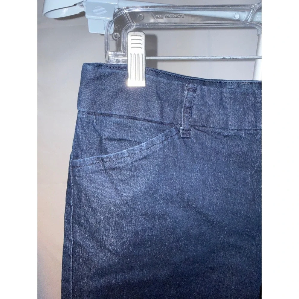 St Johns Bay Womens 10P Dark Wash Denim Capri Pants Petite Indigo Cropped Jeans